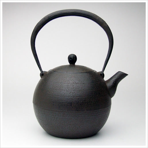 南部鉄器 鉄瓶 | 新珠型 糸目 | 1.3L | 薫山工房