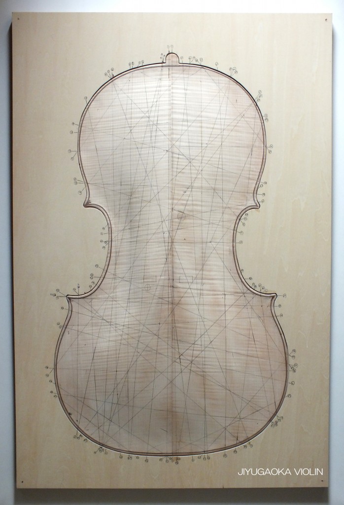 裏板の製作工程 | 自由ヶ丘ヴァイオリン