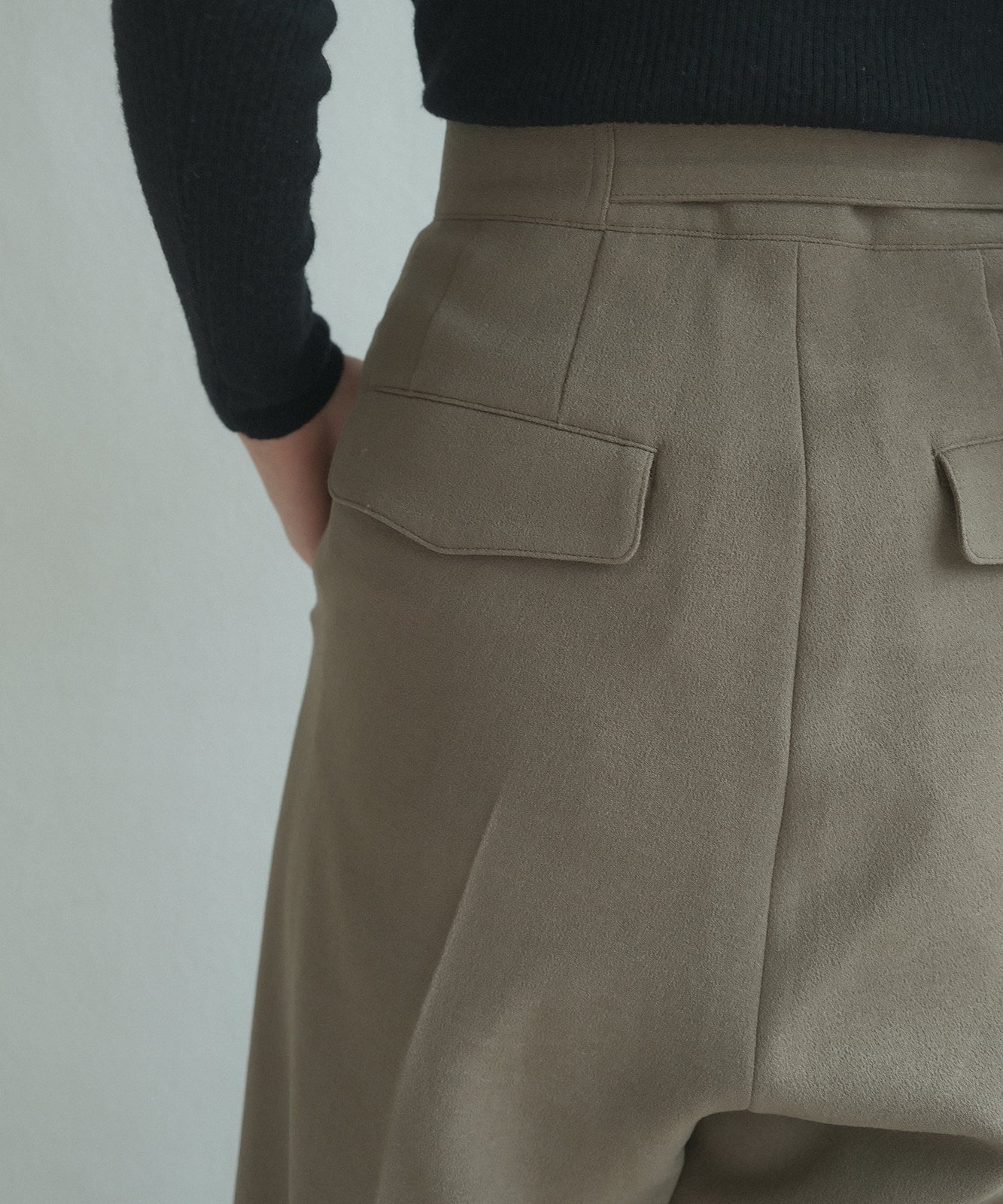 ≪通常販売≫double fold tuck pants（ダブルフォールド タックパンツ