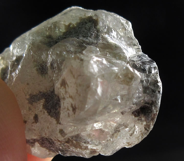 楽天市場】【ポイント5倍＆クーポン】ロシア産フェナカイト原石13.5g