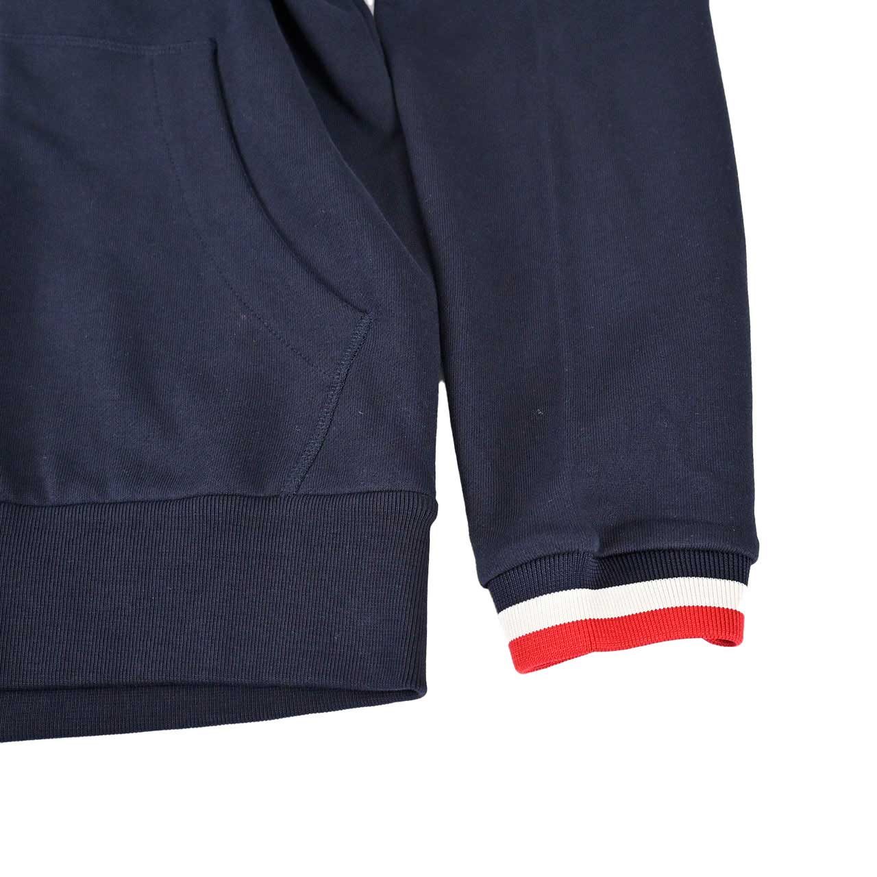 楽天市場】モンクレール MONCLER ジップアップパーカー 8501400 80507