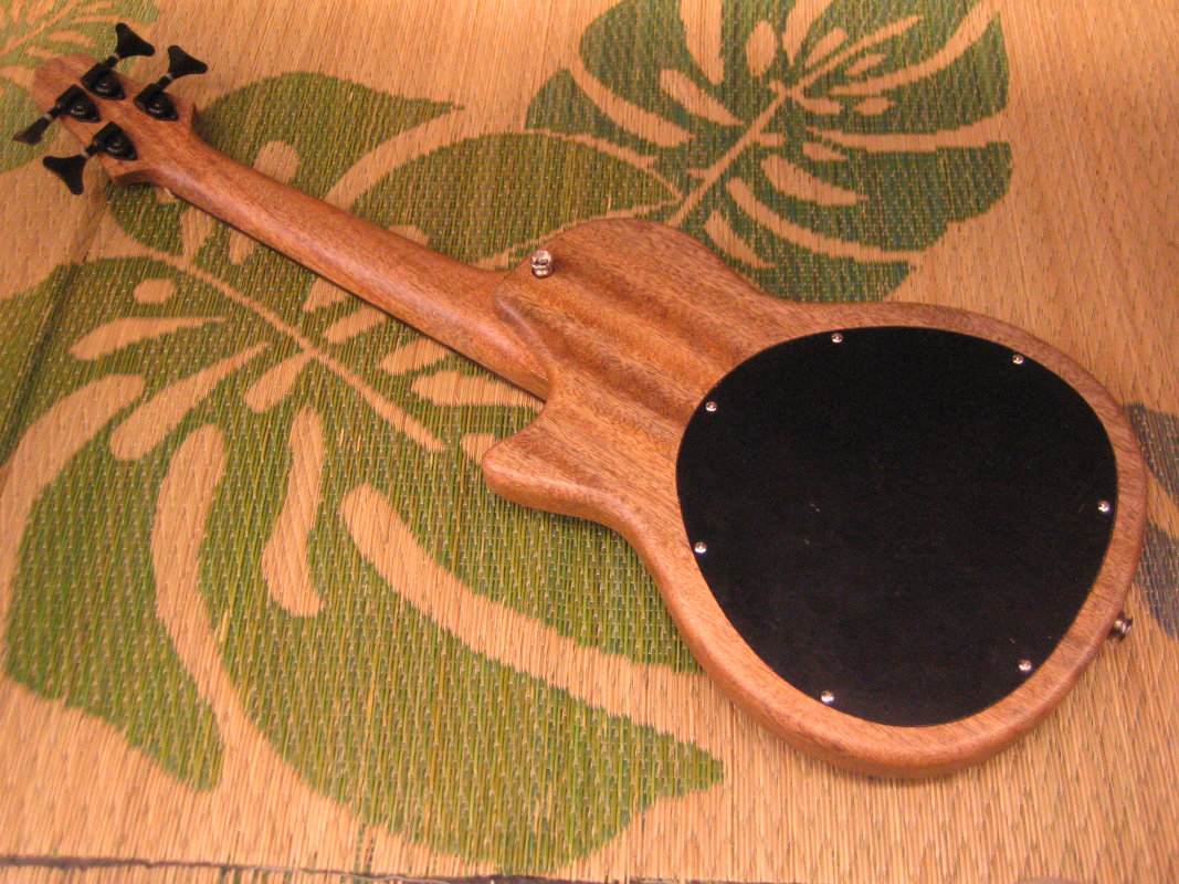 楽天市場】SH GUITARS SUB-1 新品 ウクレレベース[国産][SUB1