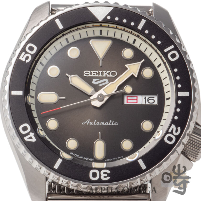 セイコー 5スポーツ ブラックグラデーション SBSA017 | アルファオメガ