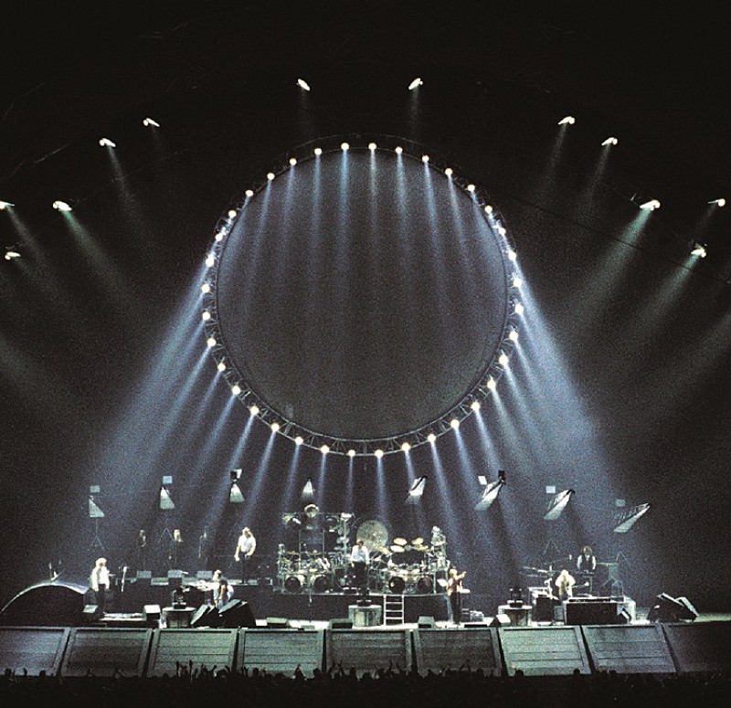 ピンク・フロイド、『驚異』再発盤より「コンフォタブリー・ナム」新旧