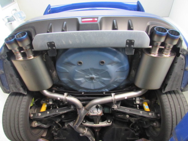スバル WRX STI VAB HKS SUPER TURBO MUFFLER W-Tail Ti 取り付け