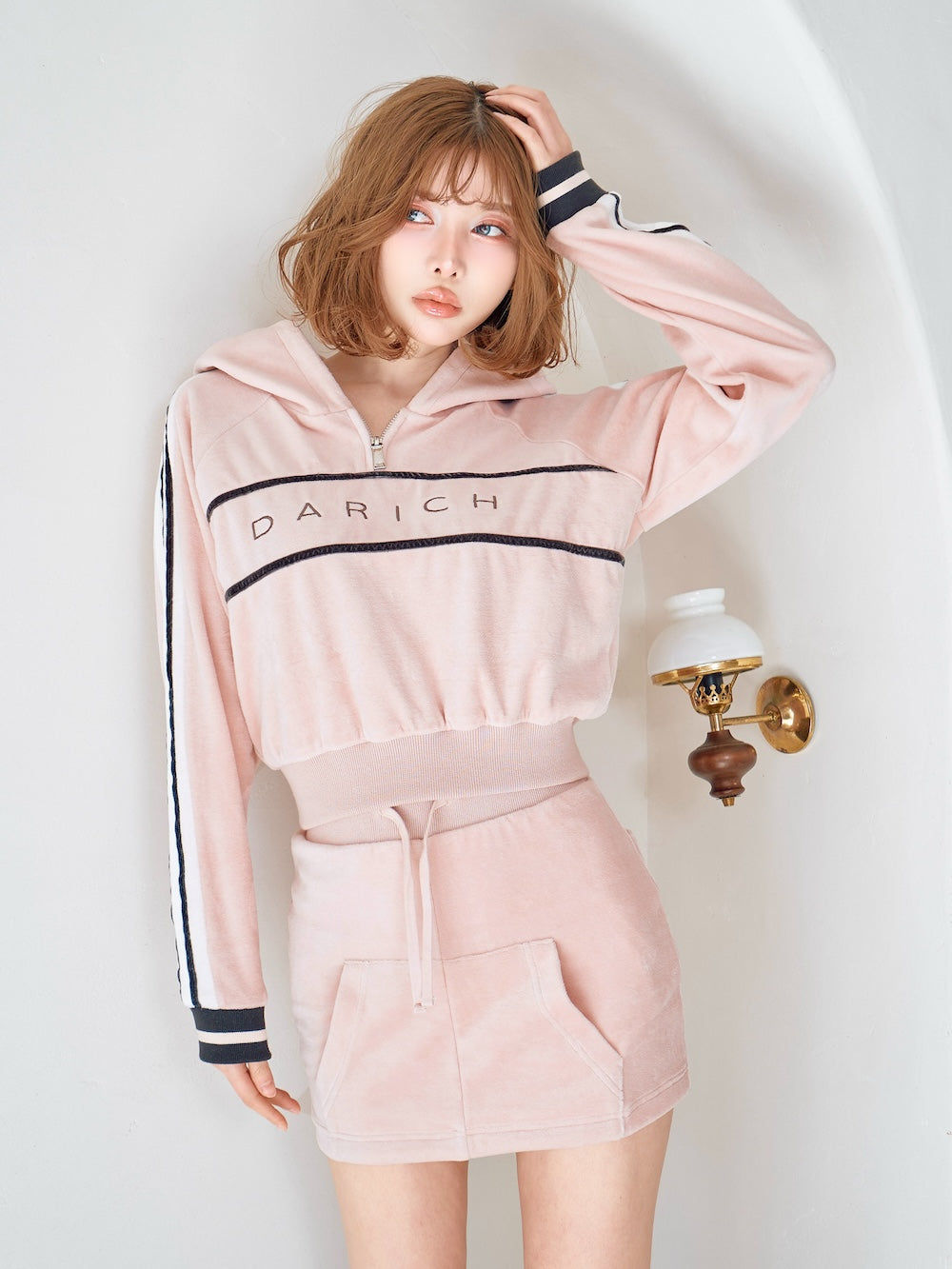 ラインベロアショートフーディ – Darich (ダーリッチ)