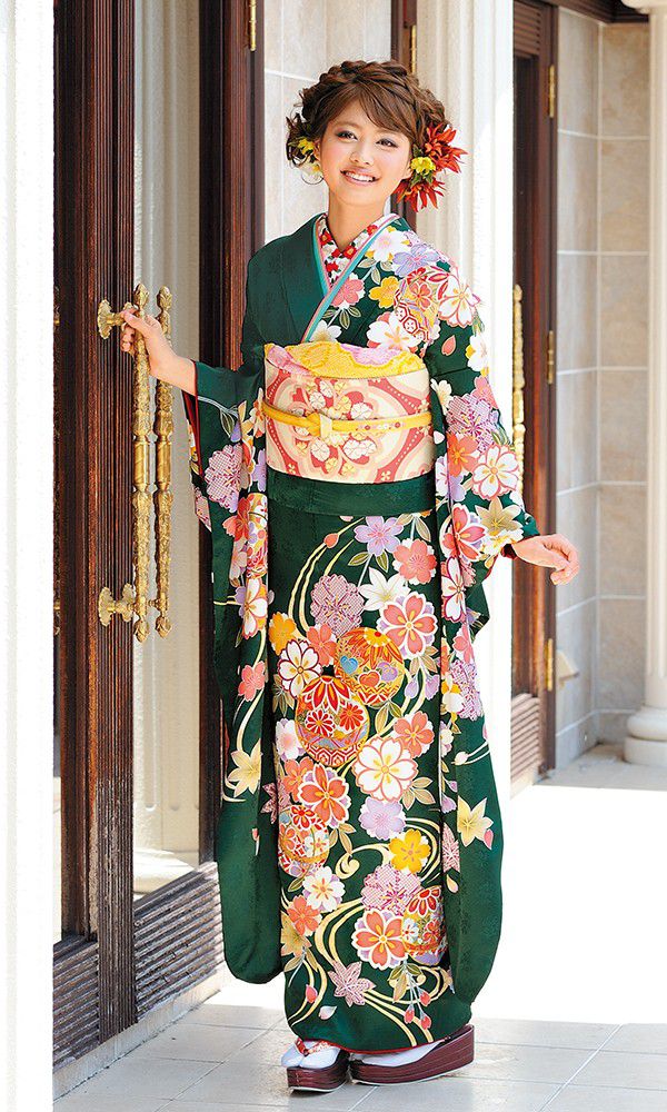 京友禅振袖・緑色┃かわいい古典【菊京屋】