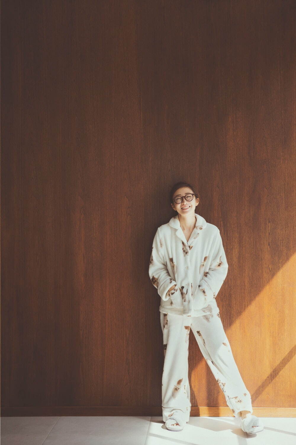 スナイデル ホーム新作“リップ柄”ルームウェアワンピ＆“猫柄”フリース