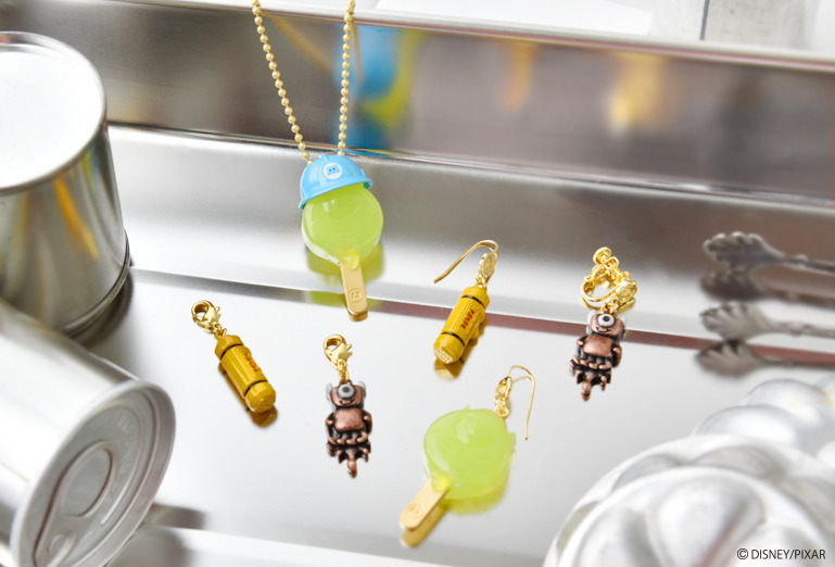 Q-pot.『モンスターズ・インク 』アクセサリー、“サリー＆マイク”の