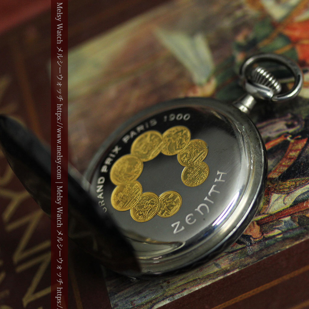 ゼニスの美しい黒金装飾の銀無垢アンティーク懐中時計 【1919年頃】