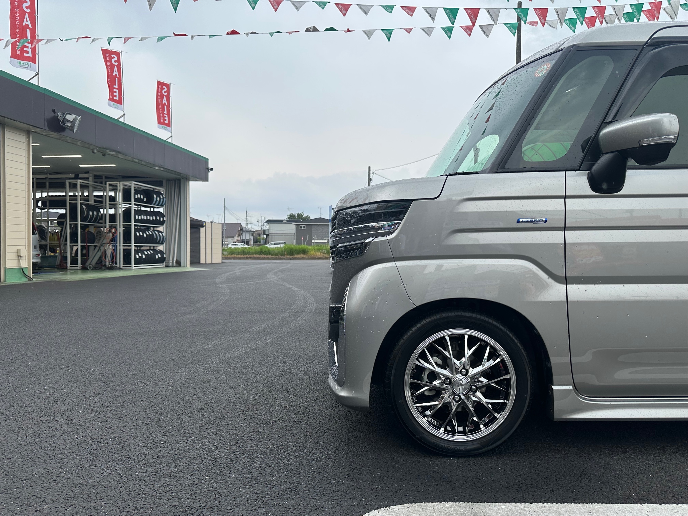 スズキ・スペーシアカスタム・MK54S】ダウンサス取り付け | 店舗お