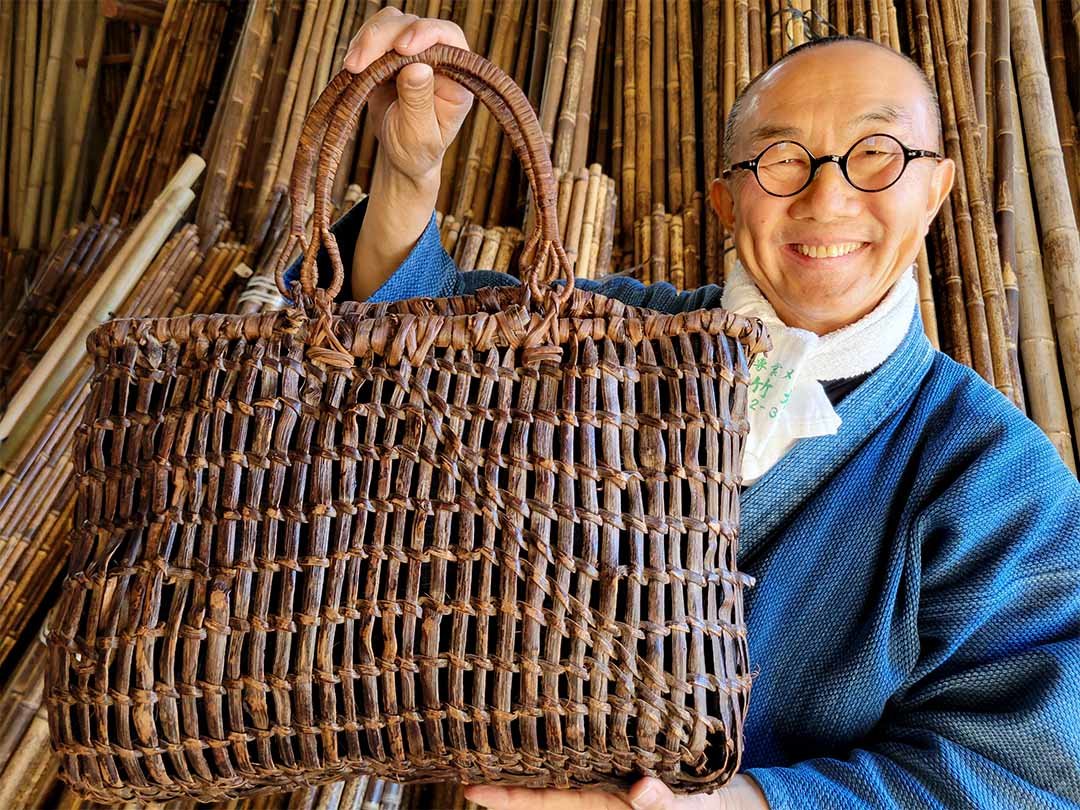 愛用の山ぶどう棚編みバッグの修繕 - 竹虎四代目がゆく！