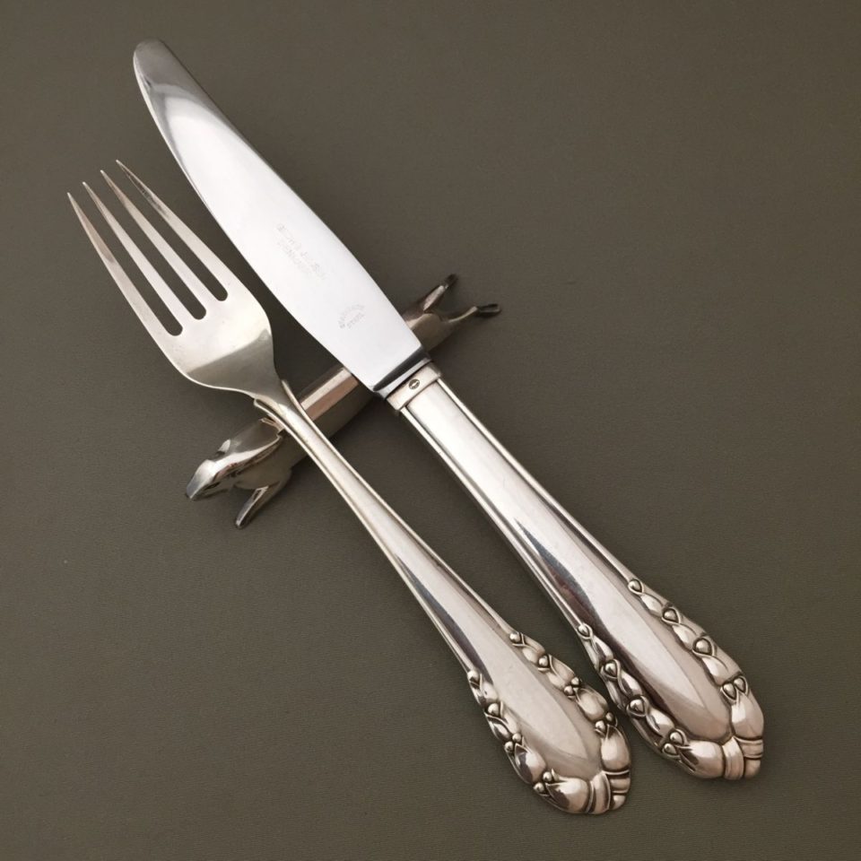 ジョージ・ジェンセン「“Rose” ディナーフォーク&ナイフ セット