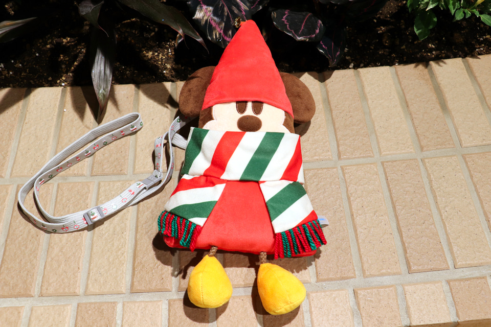 ディズニー・クリスマス限定、冬の妖精“リルリンリン”小物3選