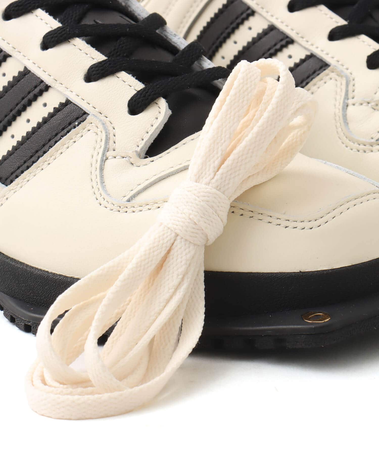 adidas FORUM SQ W CREWHT/CBLACK/GOLDMT（アディダス フォーラム