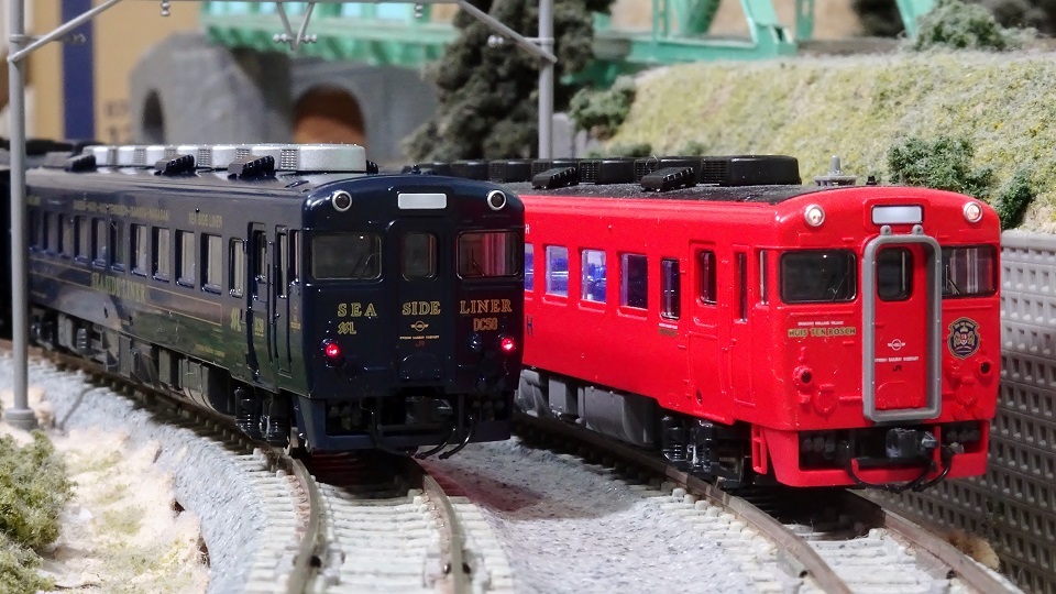 キハ58系 快速シーサイドライナー いよいよ紺色が登場！！ - ビスタ