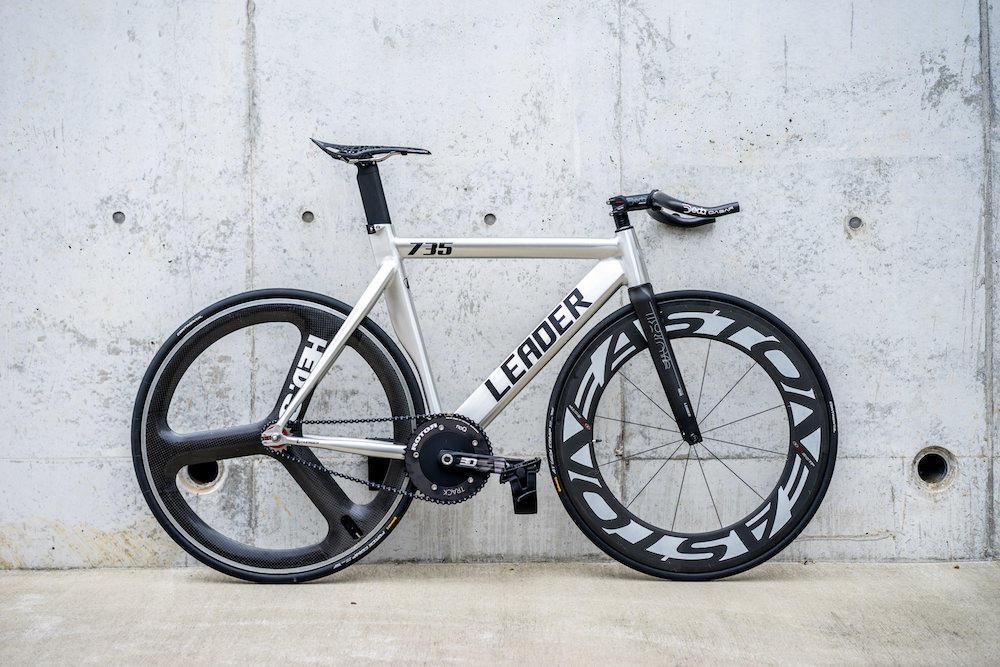 もう間もなくで入荷！725 & 735！ | ブローチャーズ - BROTURES ONLINE