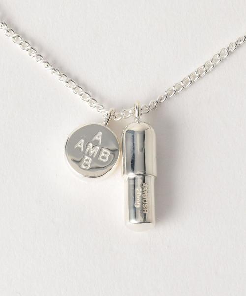 AMBUSH（アンブッシュ）の「AMBUSH（アンブッシュ）PILL CHARM