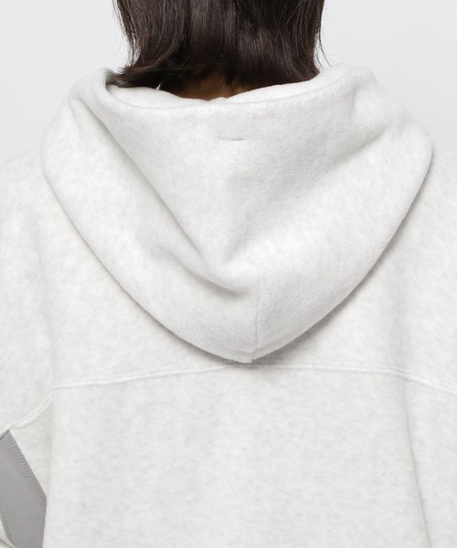 niko and（ニコアンド）の「ソフトフリース切り替えZIPパーカー