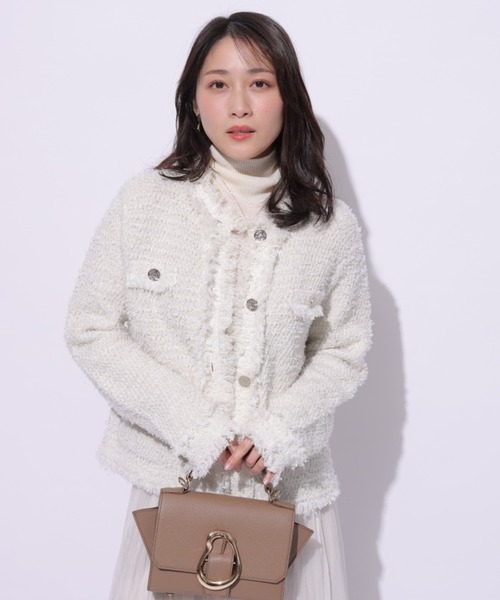 Apuweiser-riche（アプワイザーリッシェ）の「フリンジツイードニット