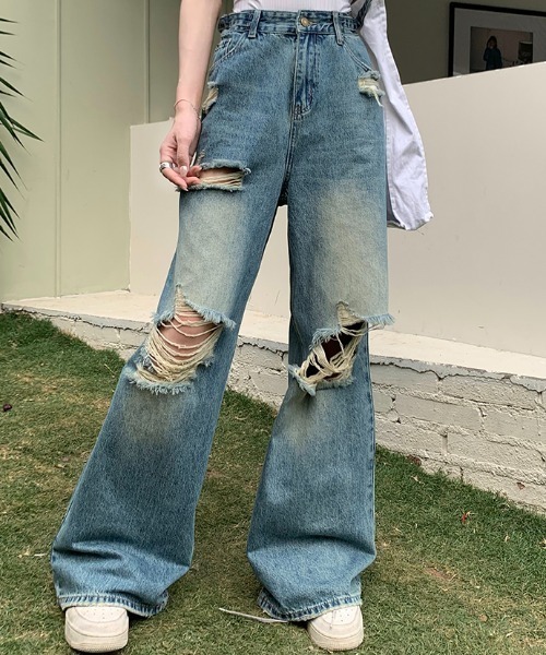 KOM（ドットコム）の「A'GEM/9 × .kom『.kom/ドットケーオーエム