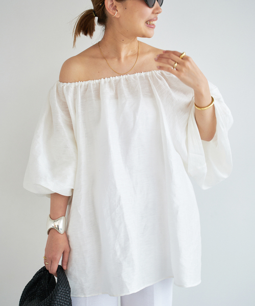 Deuxieme Classe（ドゥーズィエムクラス）の「PHILEA オフショルダー