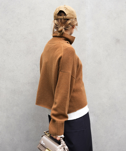 Deuxieme Classe（ドゥーズィエムクラス）の「*Cropped タートルネック