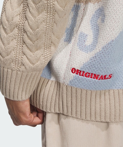 adidas（アディダス）の「スポーツウェア プルオーバートップ