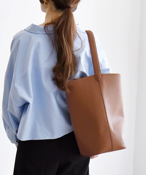 quaranciel: ワンハンドル バケツ トート バッグ（A4対応）（トート