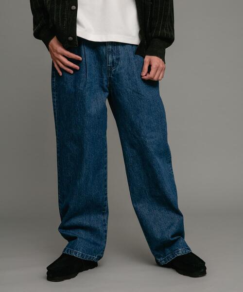 セール】タックワイドデニムパンツ（デニムパンツ）｜URBAN RESEARCH