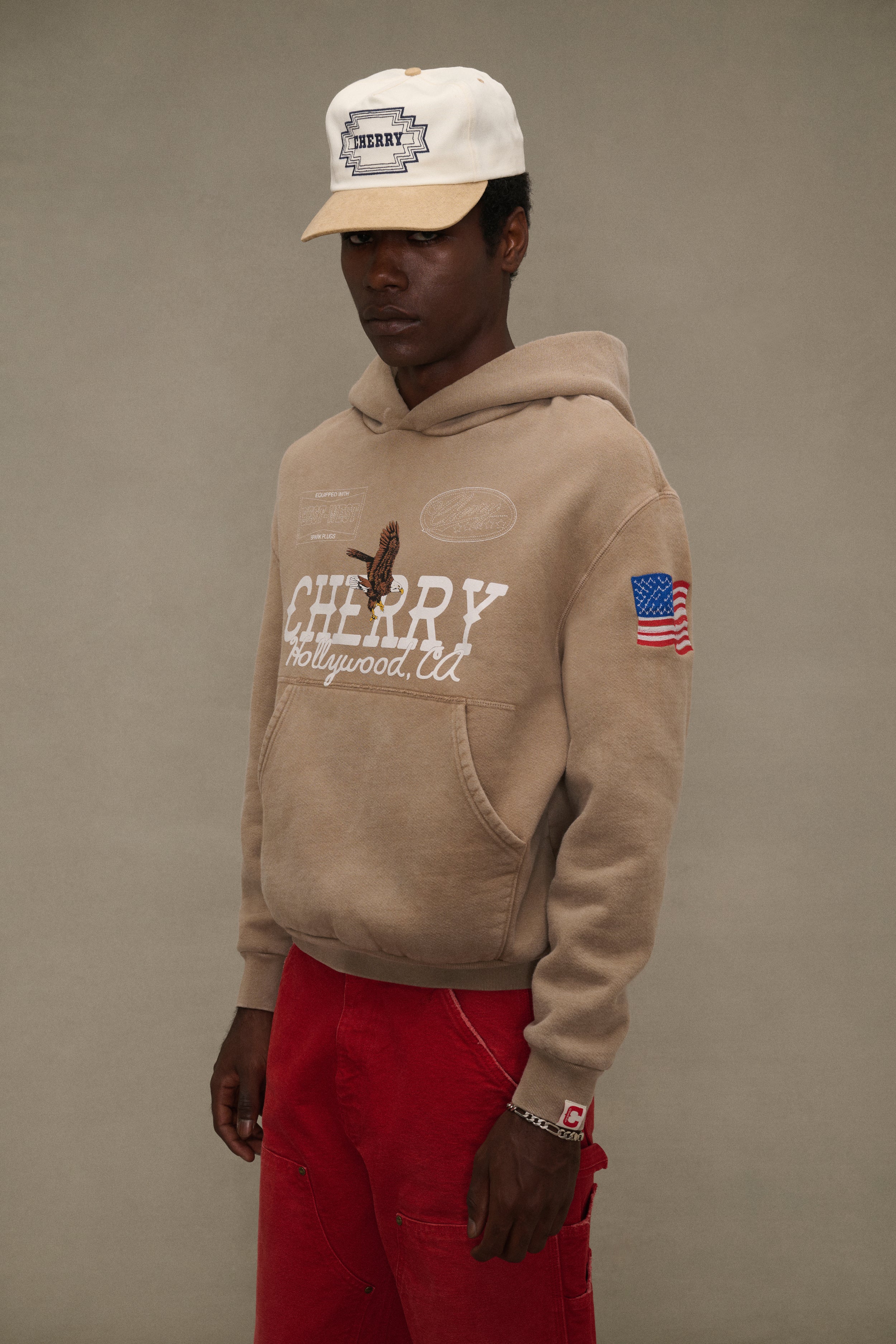 Hollywood Pullover Hoodie (Tan) – CHERRY LA