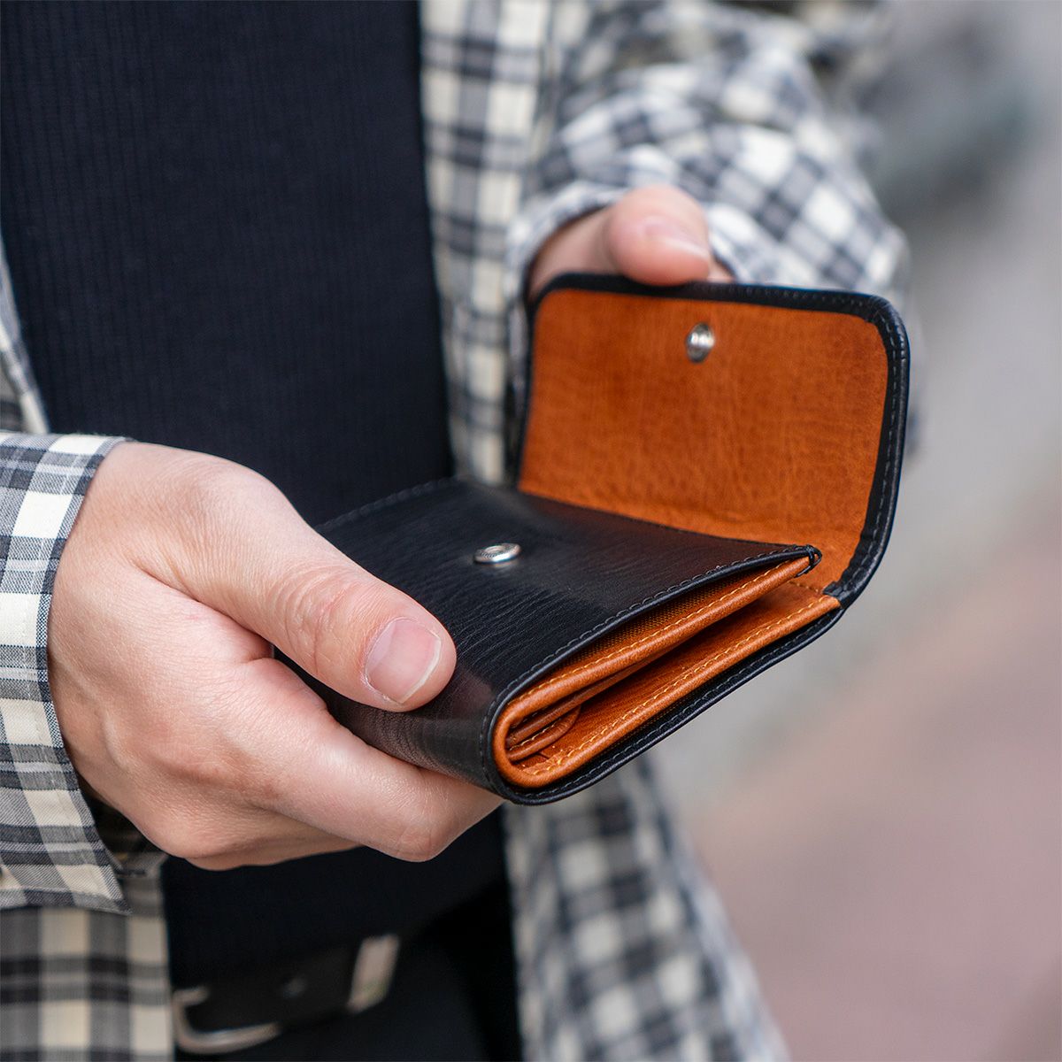 モーリスフラップミドルウォレット（かぶせ深札入れ） | ミドル