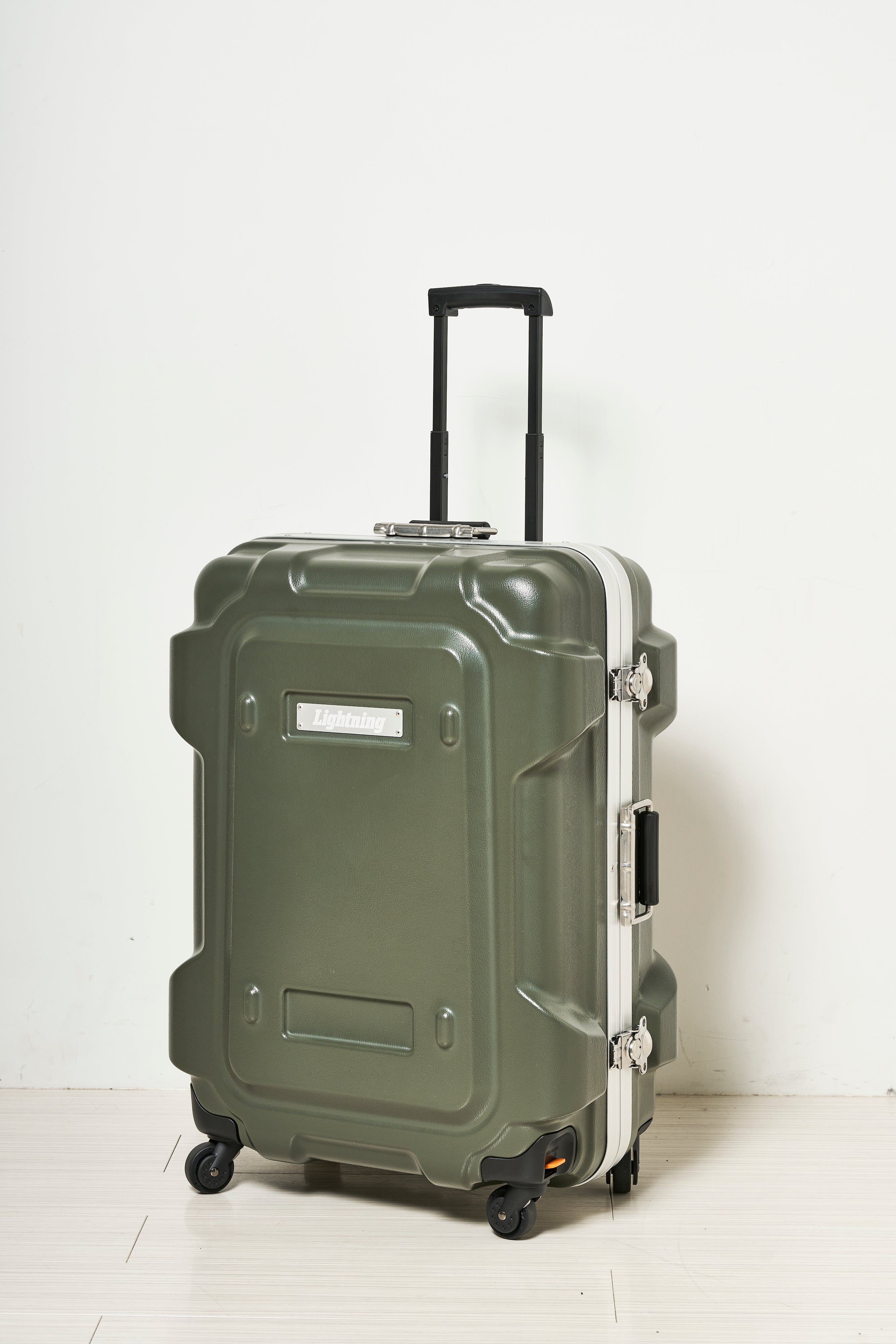 雑誌『Lightning』から別注PROTEXキャリーコンテナが登場 | PROTEX