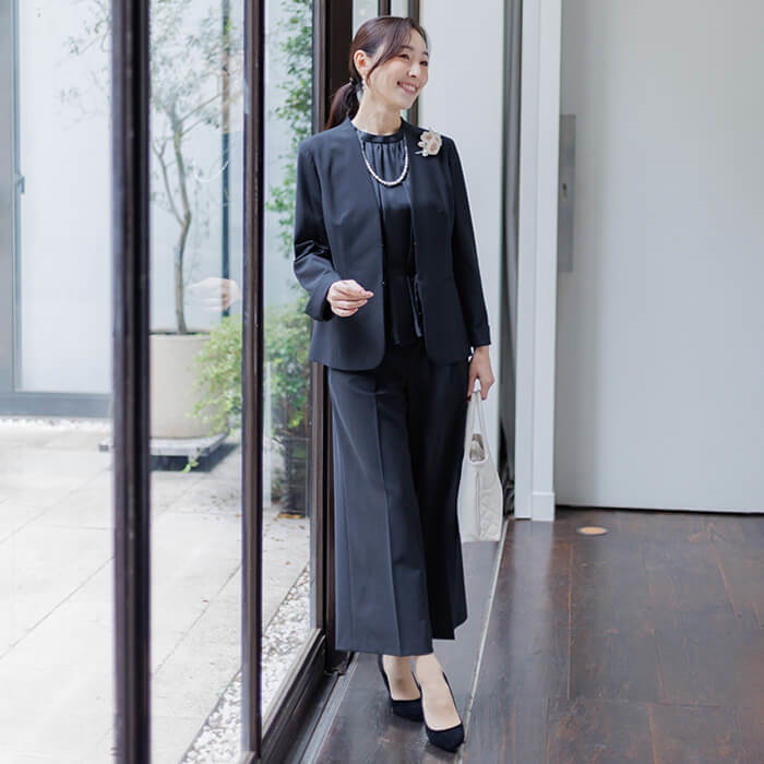 洗える｜大人の頼れるパンツスーツ 19号・ネイビー｜東京ソワール
