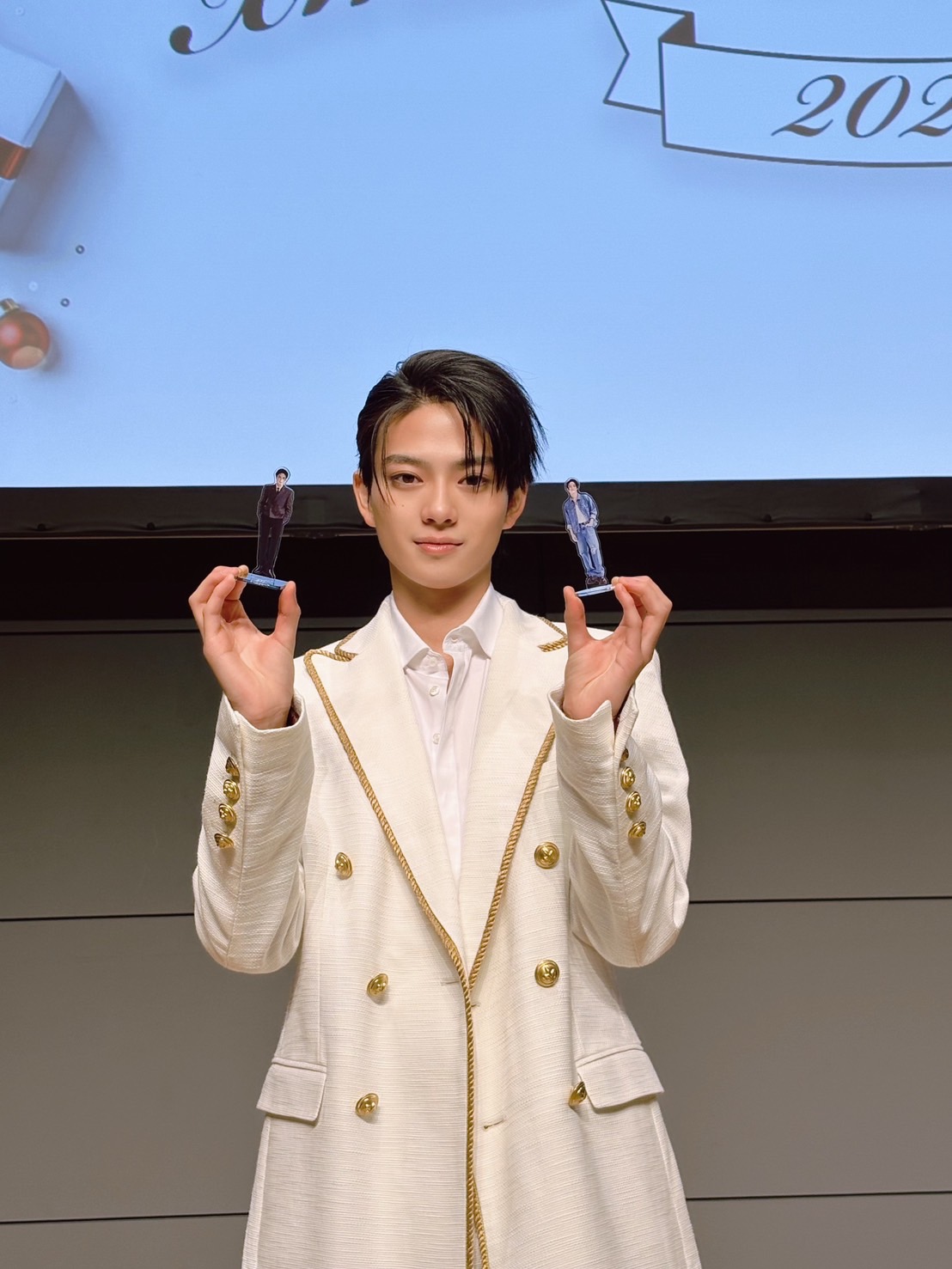 岩瀬洋志の初ファンミに潜入！スウィートなクリスマスイヴをレポ