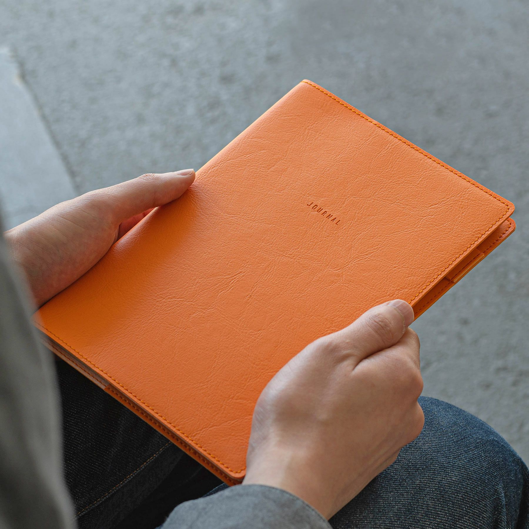 手帳 2026 カーム / A5 週間バーチカル / 2025年12月始まり | HIGHTIDE