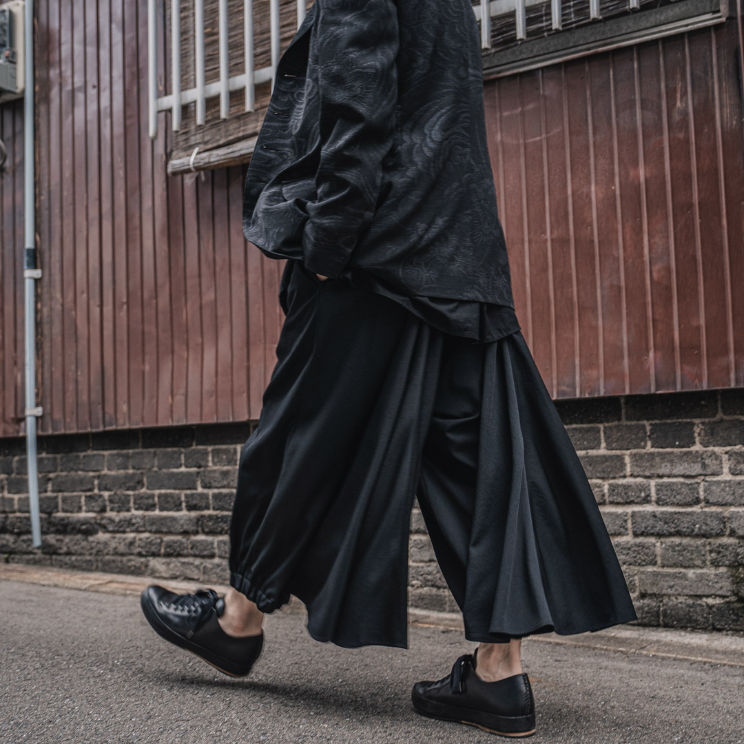 ヨウジヤマモト 2022AW カラスパンツ | HUES 福岡セレクトショップ