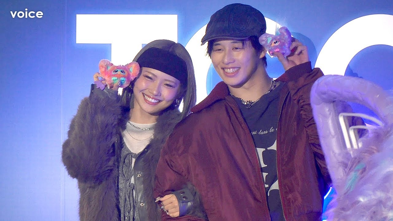 動画】交際中のフォーエイト48・あみか&アマリザ、腕組みして登場