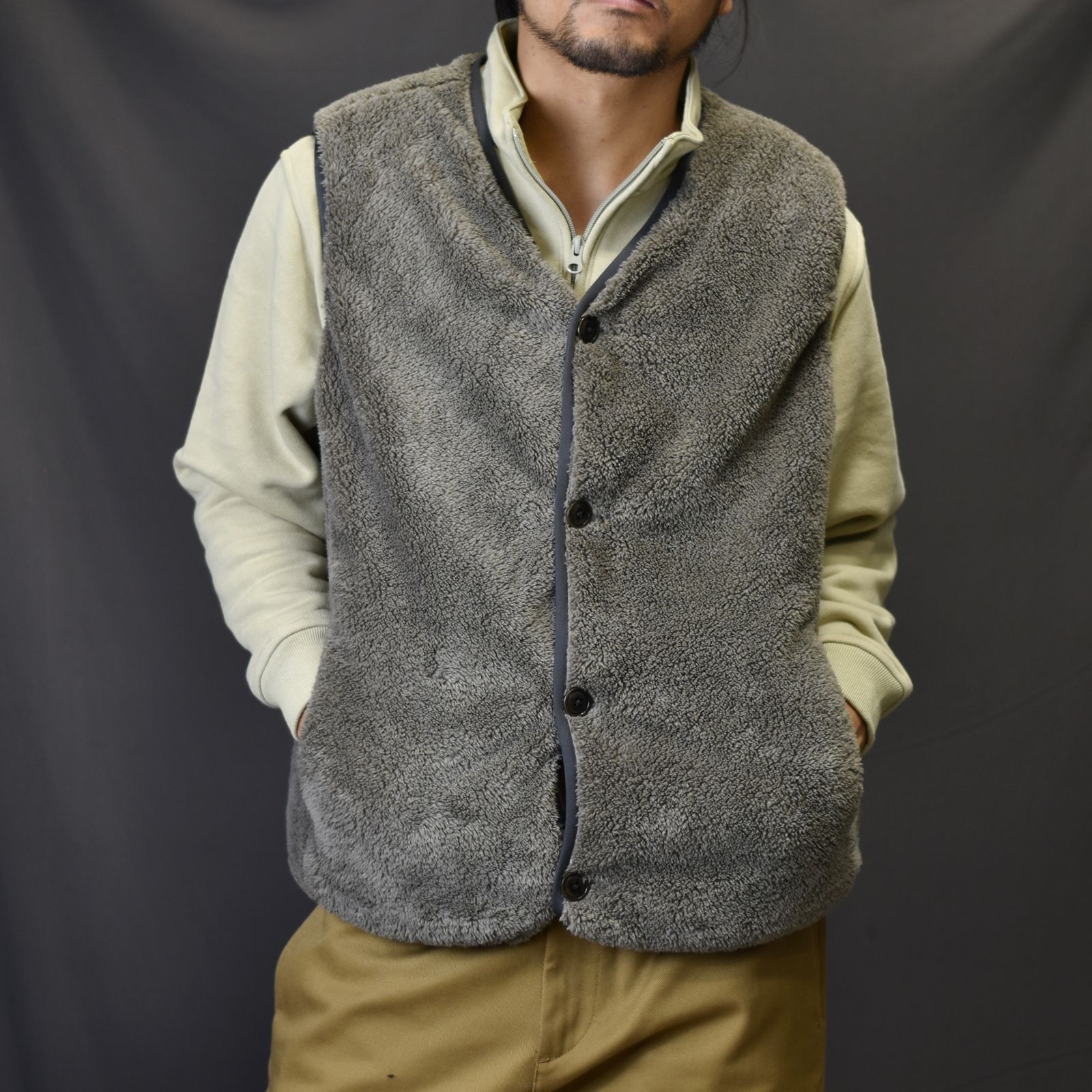 CALEE - NYLON RIP FLEECE WAIST COAT (BLACK) / ナイロン リップ