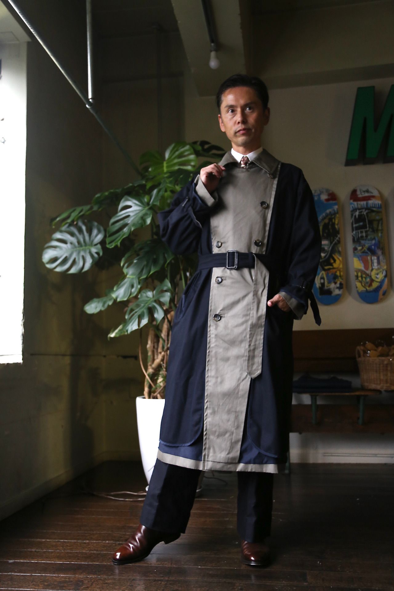 YOKE 21AW REVERSIBLE TRENCH COAT SAGE GREEN style.8.13. | 1842 | MARK