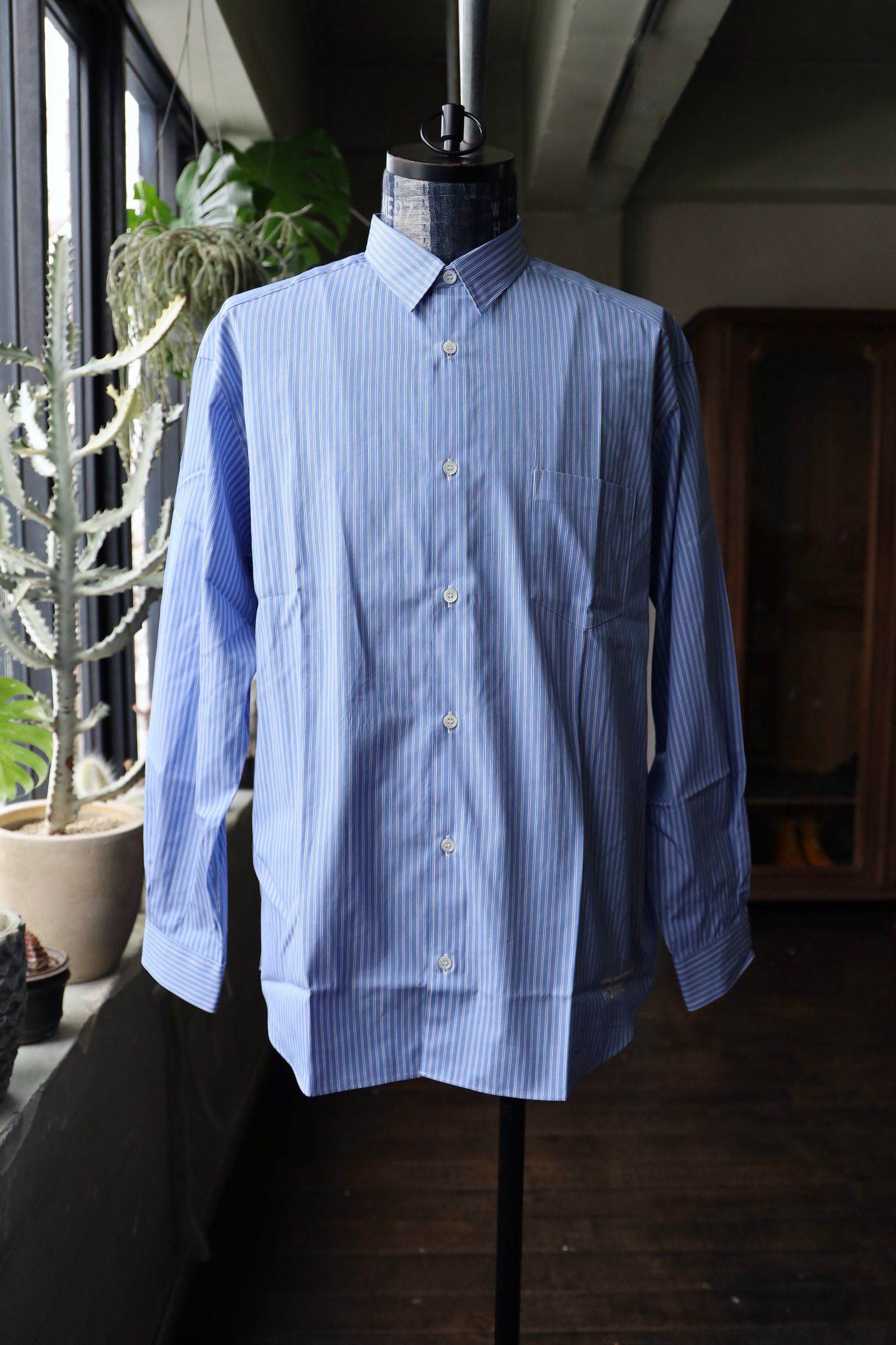 COMME des GARCONS HOMME ストライプシャツ(NAVY/SAX/WHITE)スタイル 2