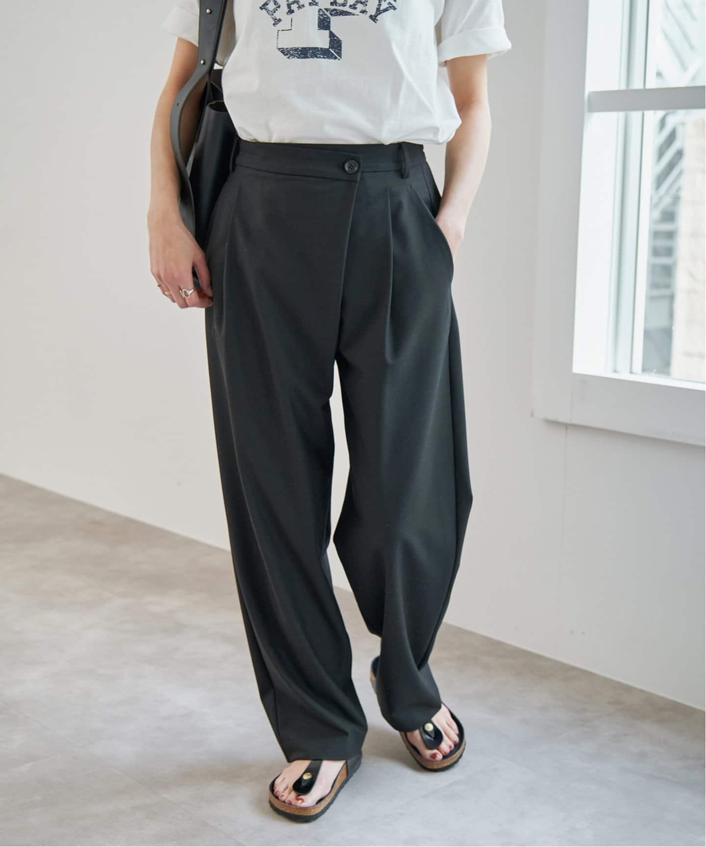 サスペンダー付きアシンメトリータックパンツ（スラックス）｜Spick