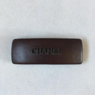 CHANEL（バレッタ/ヘアクリップ ・ ブラウン/茶色系）のフリマアイテム一覧