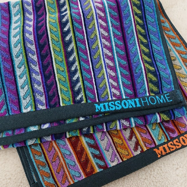 MISSONI - 限界価格 大人気のミッソーニ 昭和西川スポーツタオル二枚
