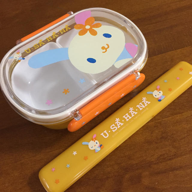 サンリオ - サンリオ ウサハナ お弁当箱・箸セットの通販 by 0201
