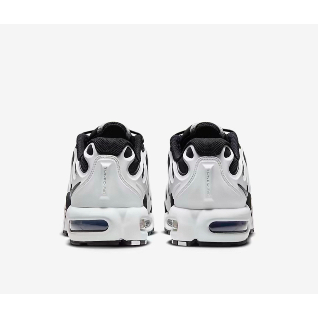 NIKE - 木曜18時終了 定価22330円【新品】ナイキ エア マックス プラス