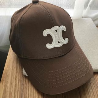 CELINE（キャップ ・ ブラウン/茶色系）のフリマアイテム一覧