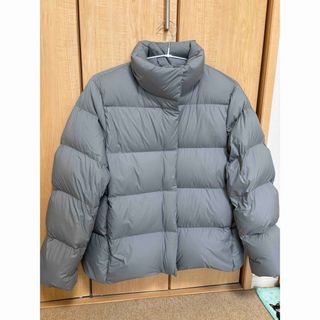 UNIQLO（ダウンジャケット ・ ブルー・ネイビー/青色系）のフリマ