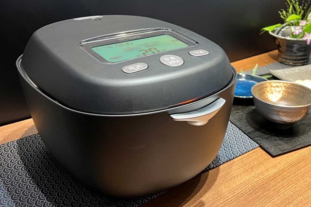 タイガー魔法瓶 土鍋ご泡火炊き JRX-T060-KT [コスモブラック] 価格