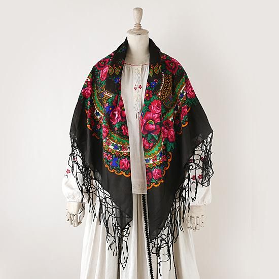 S0027 1960年代 USSR製ブラックウールフォークロア花柄大判ストール